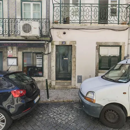 Apartment Lovelystay - Bright Studio In Carmo, Chiado Lissabon