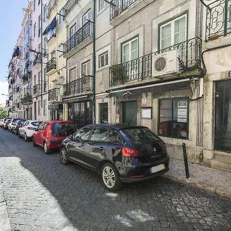 Lovelystay - Bright Studio In Carmo, Chiado Apartamento Lisboa