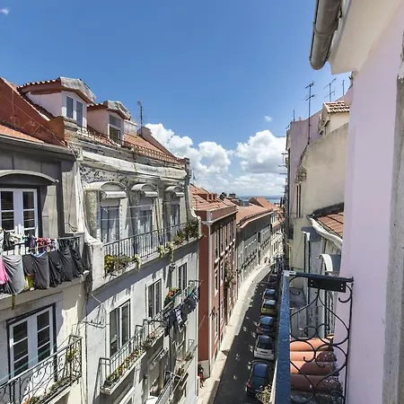 Apartamento Lovelystay - Bright Studio In Carmo, Chiado Lisboa